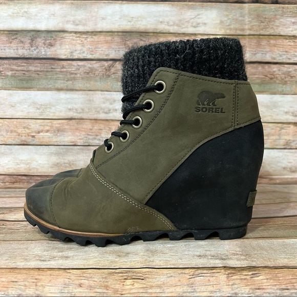 Sorel Joanie Sweater Wedge Boots 
